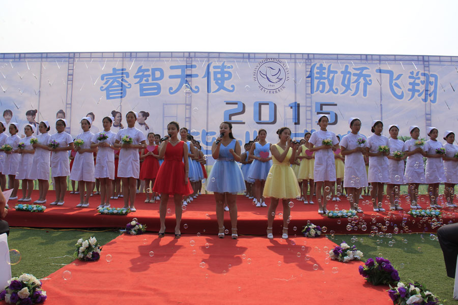 思利及人圆梦助学班合唱《和你一样》.jpg