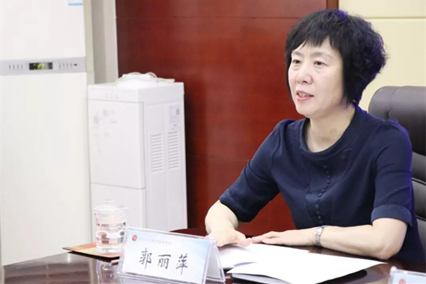党委书记郭丽萍在培训开班仪式上致辞.jpg